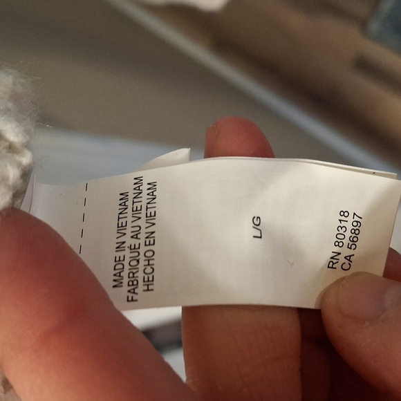 Lucky Brand Oatmeal Color Sweater EUC - Picture 6 of 7